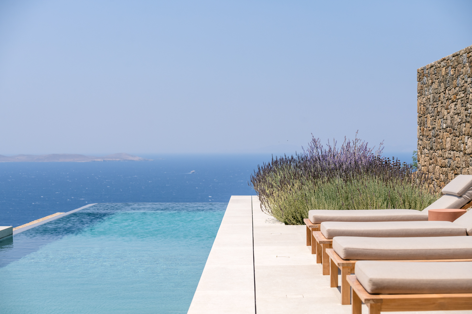 Villa Bleu — Pool — Tourlos, Mykonos