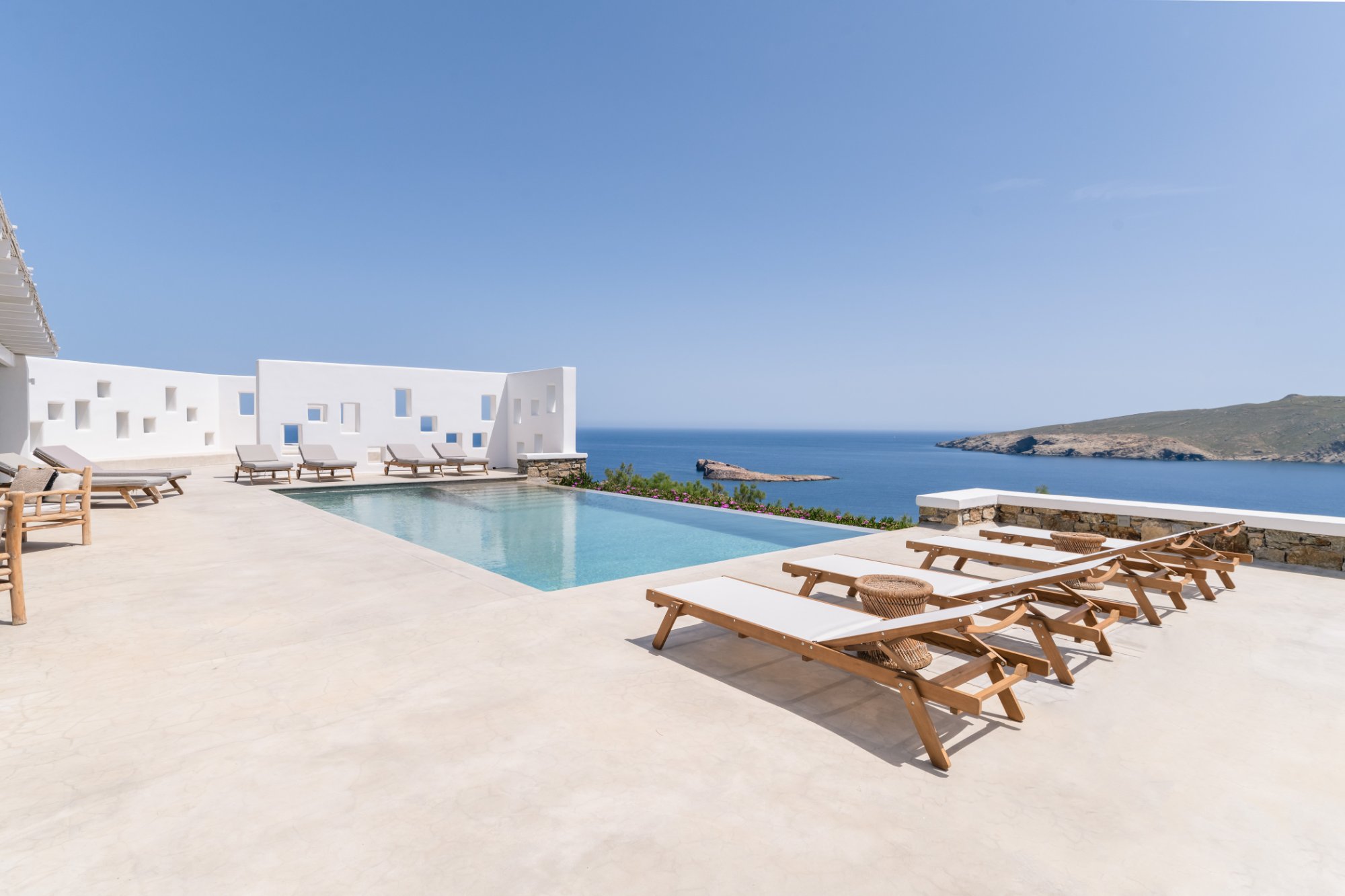 Villa Calypso — Pool — Agios Sostis, Mykonos