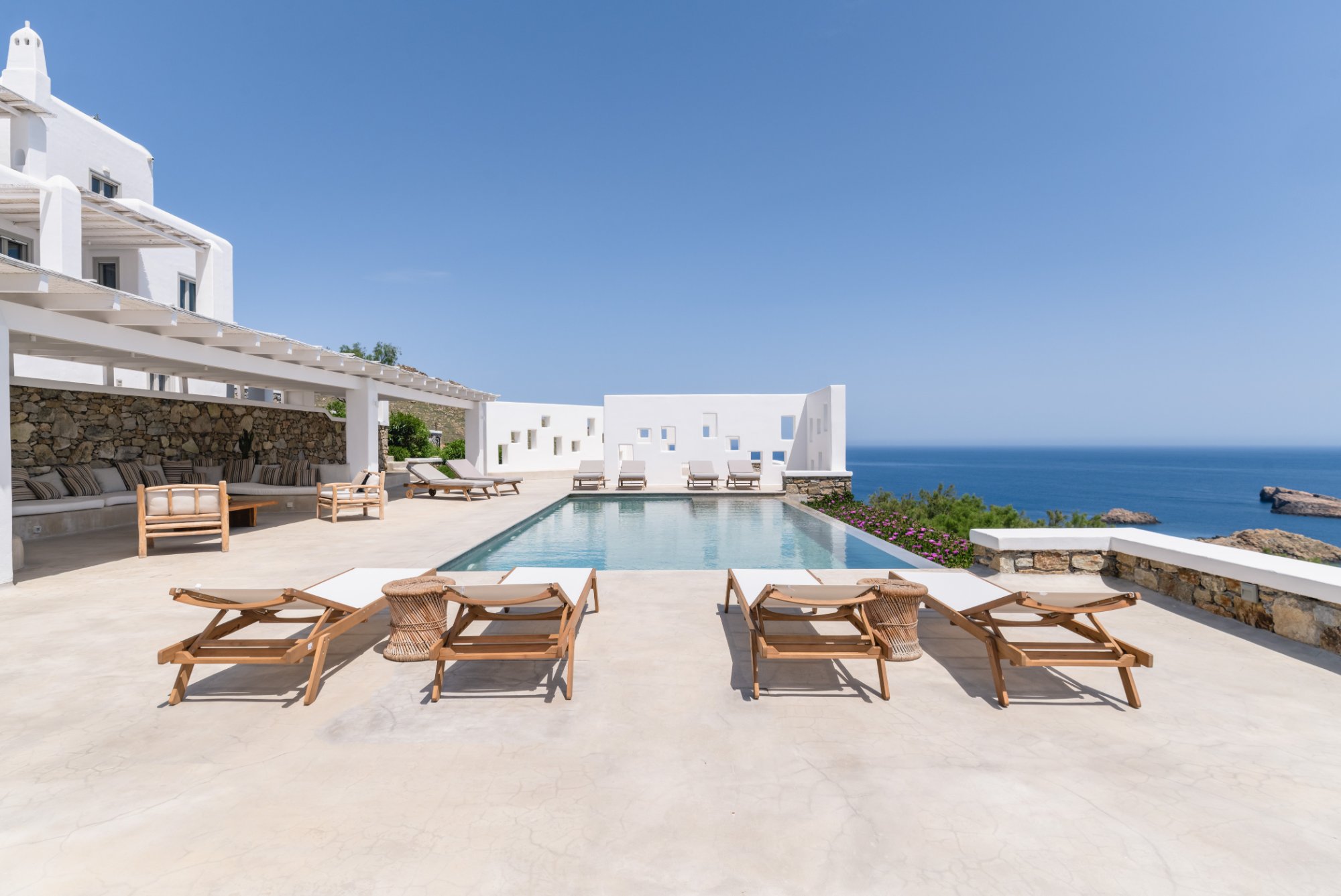 Villa Calypso — Pool — Agios Sostis, Mykonos