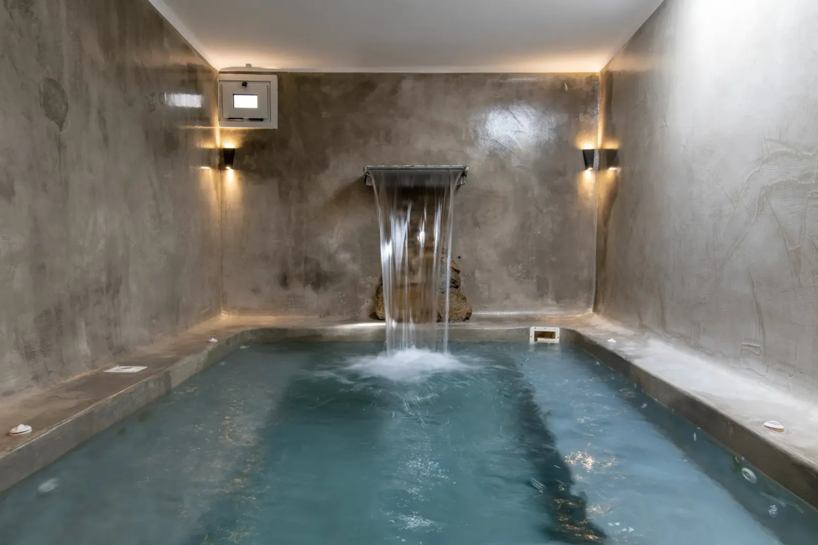 Villa Oggi — Jacuzzi — Fanari, Mykonos