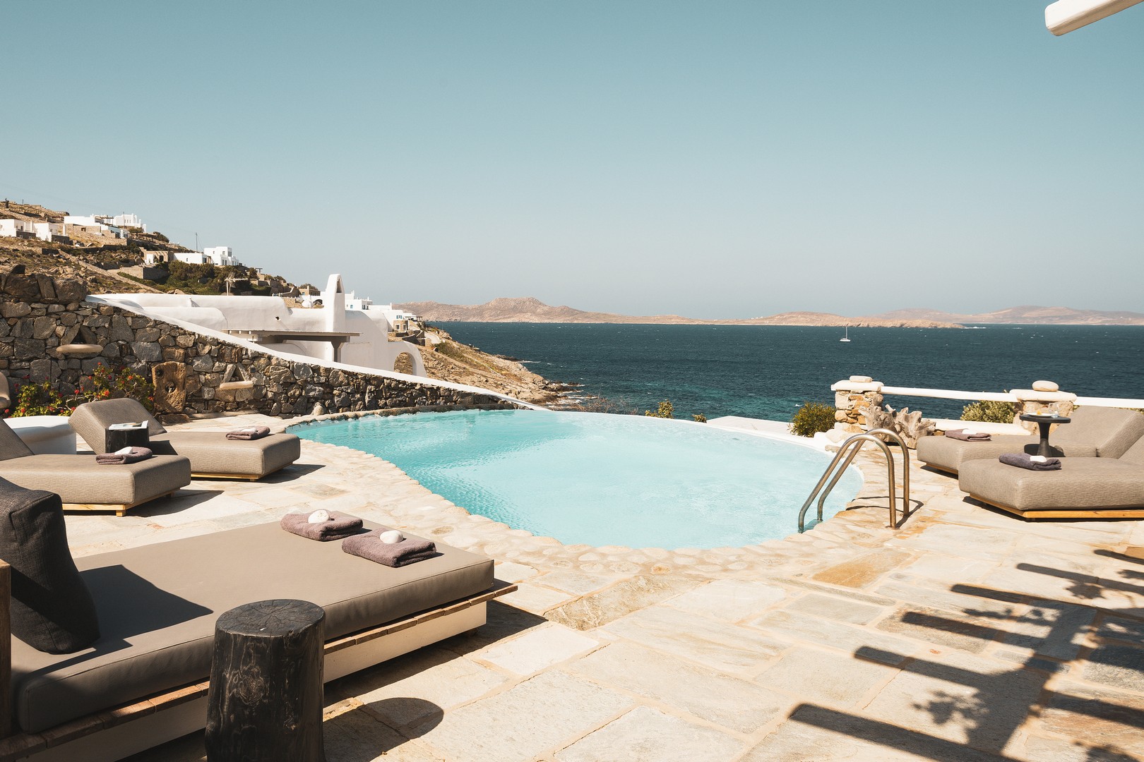 Villa Zephyros — Outdoor Areas — Aleomandra, Mykonos